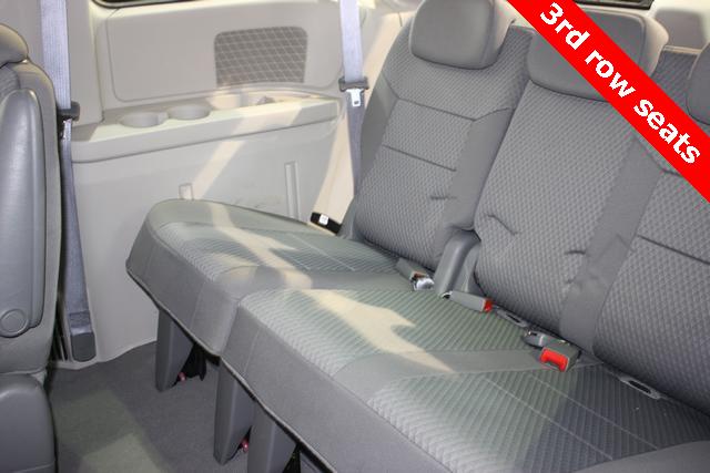 Dodge Grand Caravan 2010 photo 4