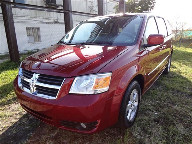 Dodge Grand Caravan 2010 photo 4