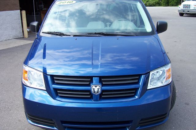 Dodge Grand Caravan 2010 photo 16