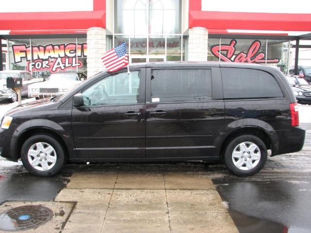 Dodge Grand Caravan 2010 photo 3