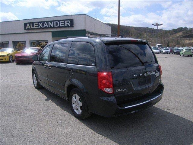 Dodge Grand Caravan 2011 photo 20