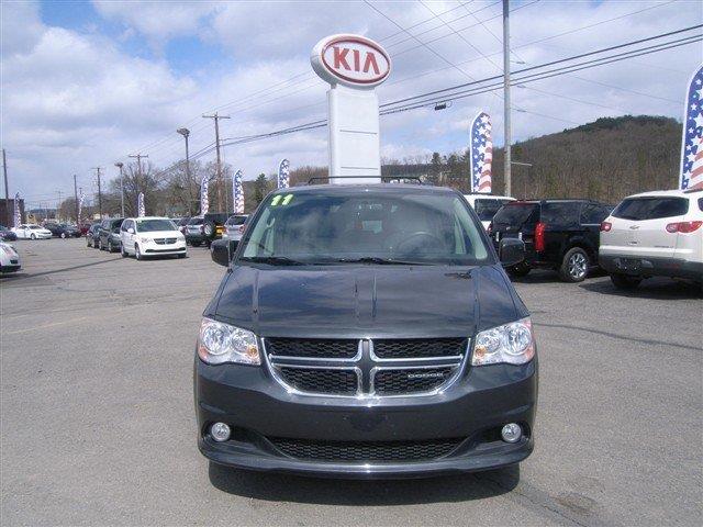 Dodge Grand Caravan 2011 photo 24