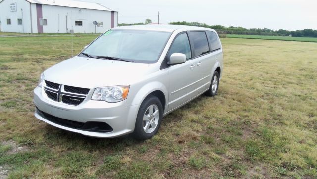 Dodge Grand Caravan 2011 photo 1