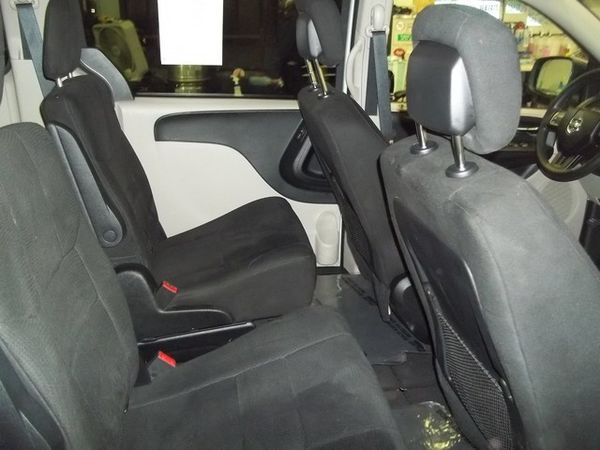 Dodge Grand Caravan 2011 photo 5
