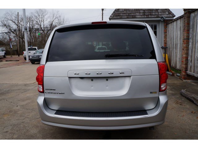 Dodge Grand Caravan 2011 photo 3