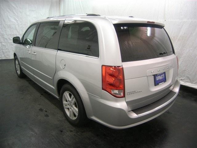Dodge Grand Caravan 2011 photo 3
