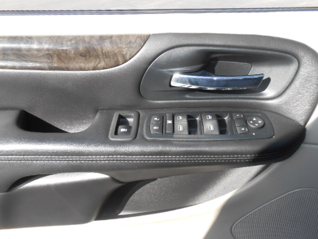 Dodge Grand Caravan 2011 photo 4