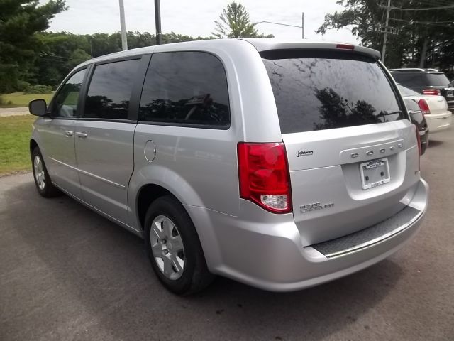 Dodge Grand Caravan 2011 photo 3