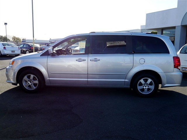 Dodge Grand Caravan 2011 photo 5