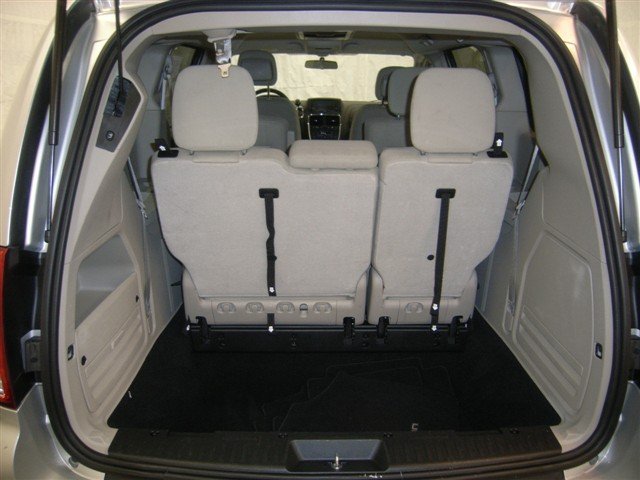 Dodge Grand Caravan 2011 photo 4