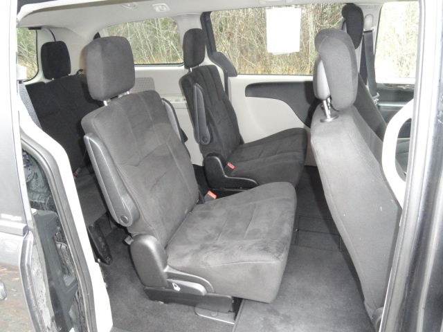 Dodge Grand Caravan 2011 photo 4