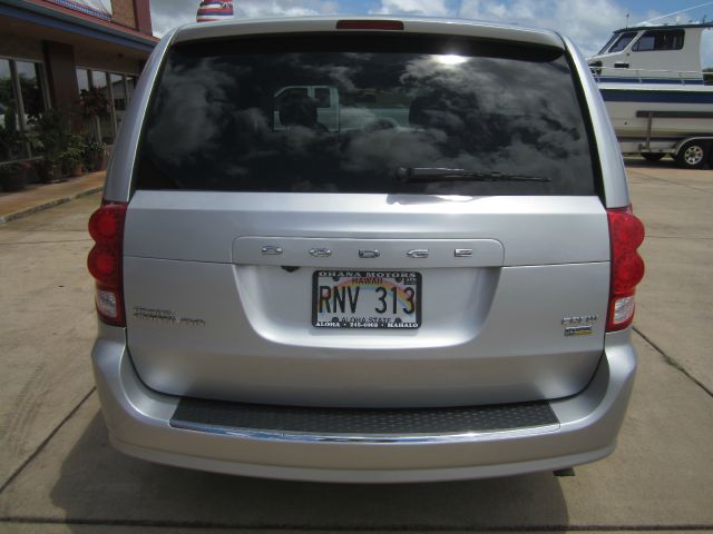 Dodge Grand Caravan 2011 photo 3