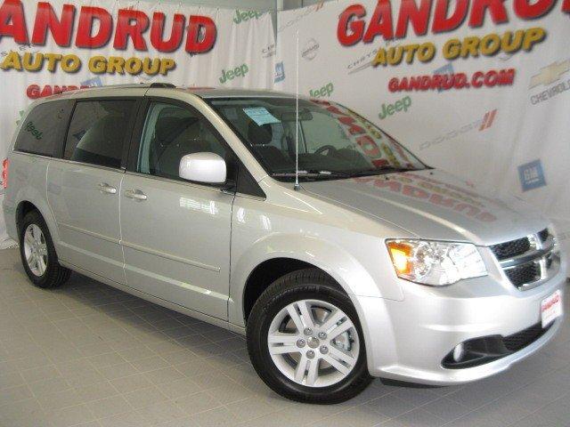 Dodge Grand Caravan 2012 photo 3