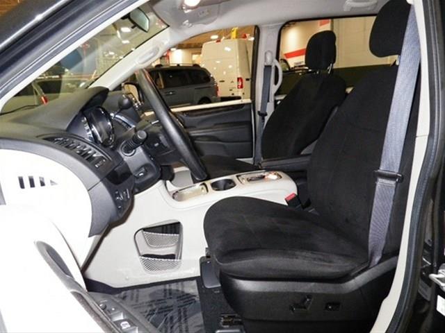 Dodge Grand Caravan Touring / Signature Editi MiniVan