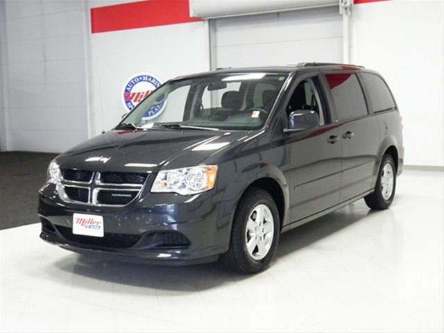 Dodge Grand Caravan 2012 photo 2