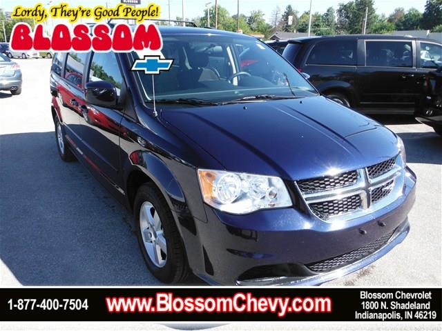Dodge Grand Caravan 2012 photo 3