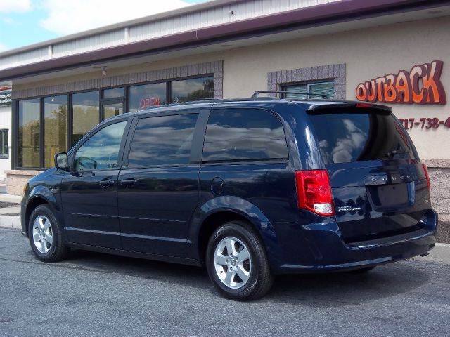 Dodge Grand Caravan 2012 photo 11