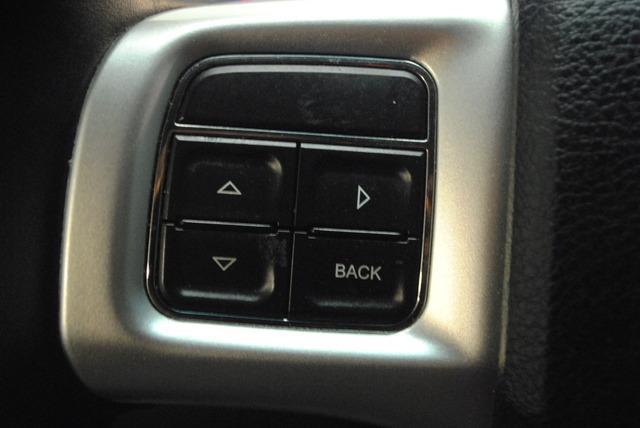 Dodge Grand Caravan 2012 photo 17