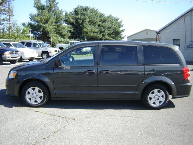 Dodge Grand Caravan 2012 photo 2