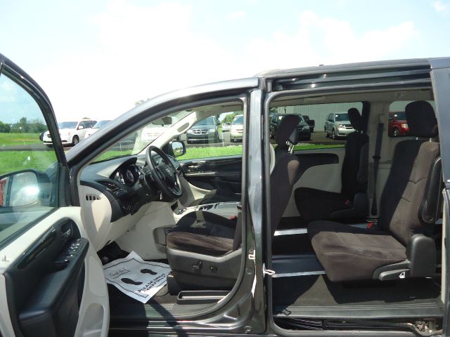 Dodge Grand Caravan 2012 photo 1