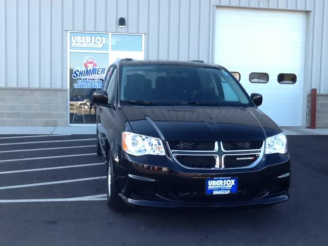 Dodge Grand Caravan 2012 photo 3