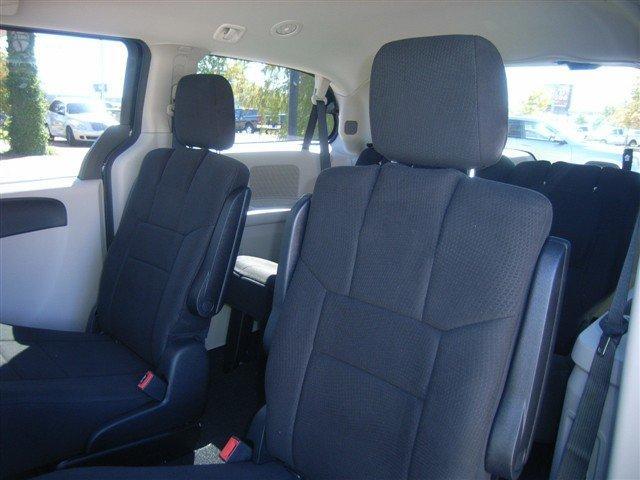 Dodge Grand Caravan 2012 photo 4