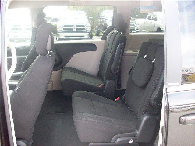 Dodge Grand Caravan 2012 photo 1