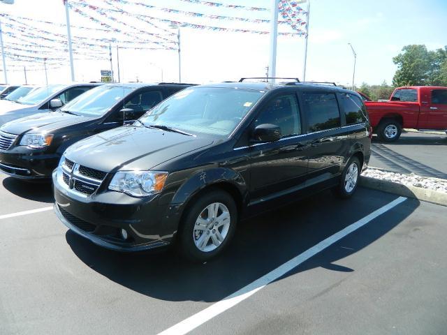 Dodge Grand Caravan 2012 photo 1