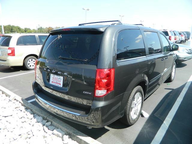 Dodge Grand Caravan 2012 photo 3
