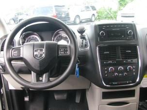 Dodge Grand Caravan 2012 photo 1