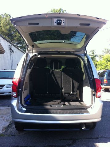 Dodge Grand Caravan 2012 photo 2