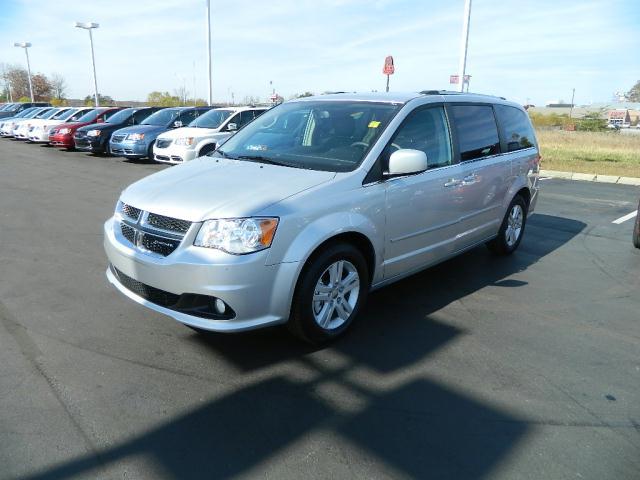 Dodge Grand Caravan 2012 photo 1