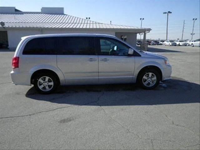 Dodge Grand Caravan 2012 photo 1