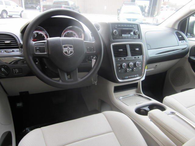 Dodge Grand Caravan 2012 photo 5