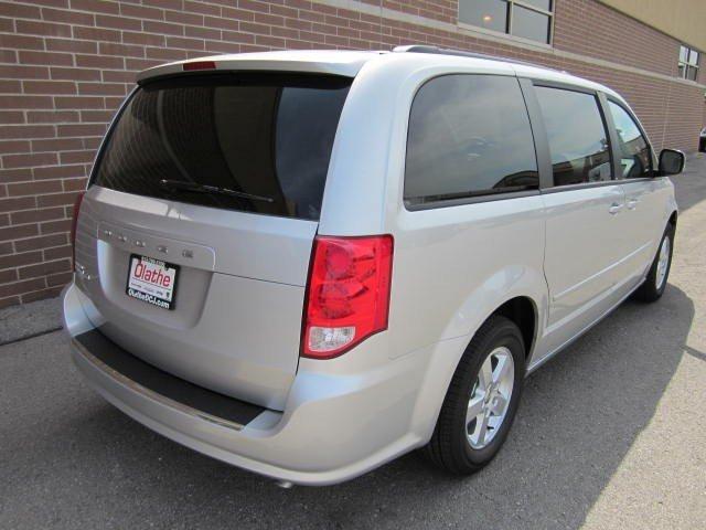 Dodge Grand Caravan 2012 photo 4