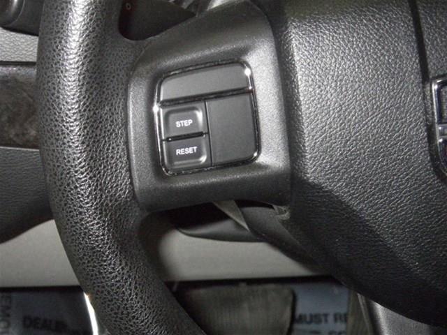 Dodge Grand Caravan 2012 photo 21
