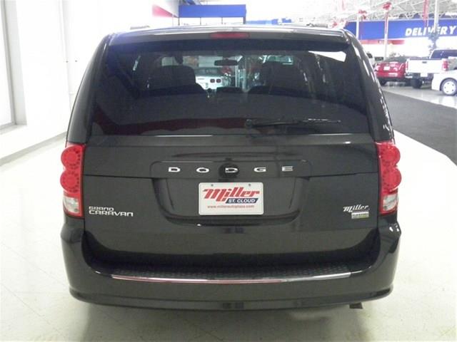 Dodge Grand Caravan 2012 photo 23