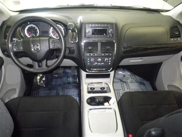 Dodge Grand Caravan 2012 photo 34