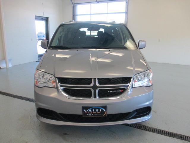 Dodge Grand Caravan 2013 photo 3