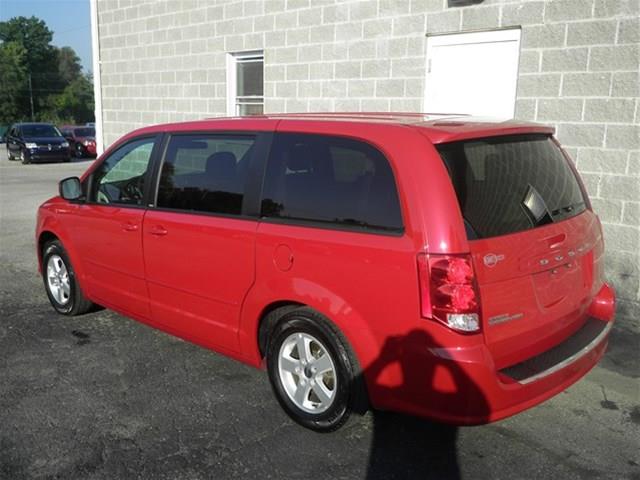 Dodge Grand Caravan 2013 photo 4