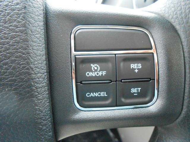 Dodge Grand Caravan 2013 photo 10