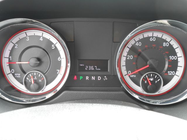 Dodge Grand Caravan 2013 photo 13