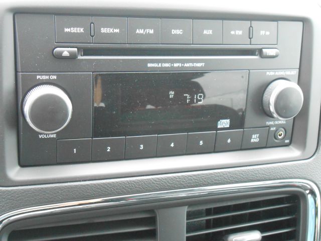 Dodge Grand Caravan 2013 photo 8