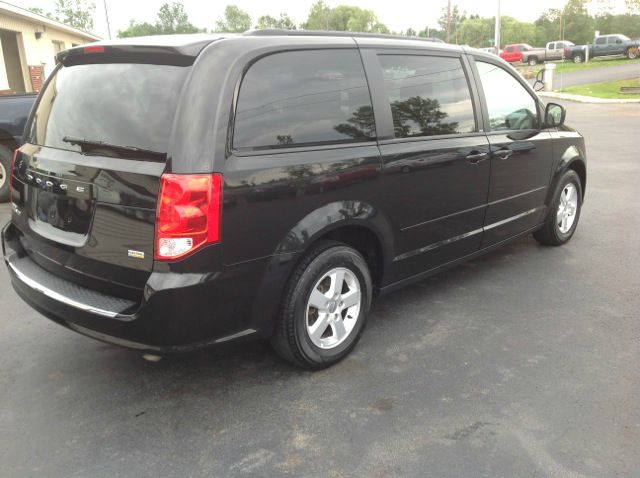 Dodge Grand Caravan 2013 photo 4