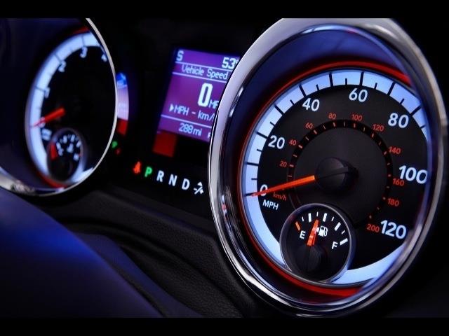 Dodge Grand Caravan 2013 photo 3