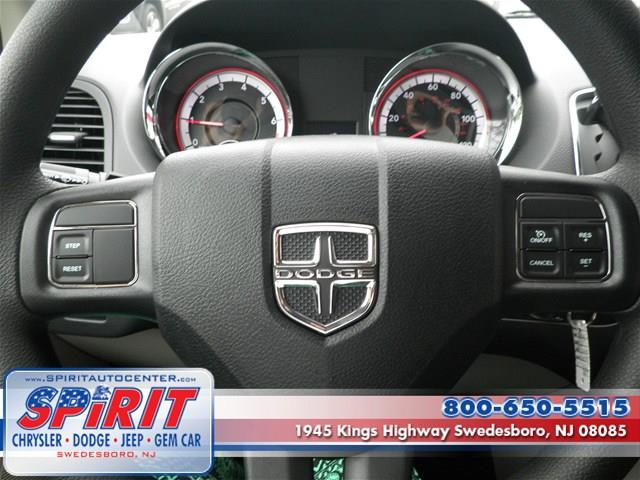 Dodge Grand Caravan 2013 photo 10
