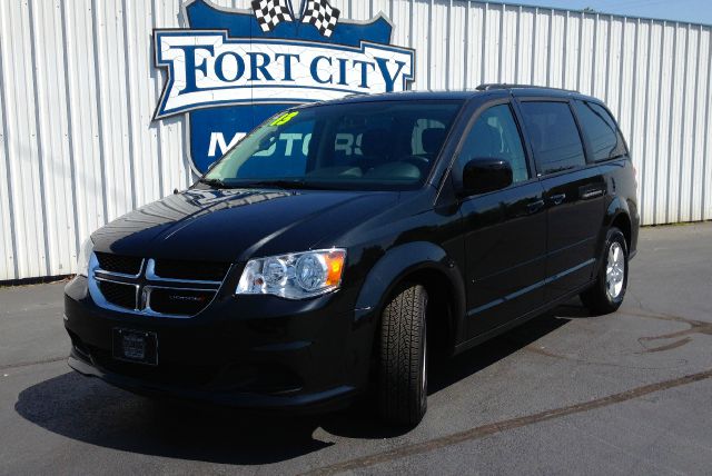 Dodge Grand Caravan 2013 photo 4