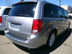 Dodge Grand Caravan 2014 photo 1