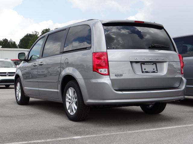 Dodge Grand Caravan 2014 photo 3