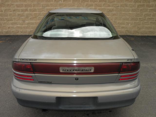 Dodge Intrepid 1994 photo 18